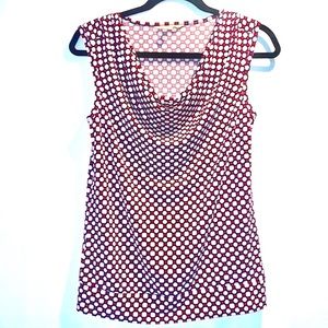 Banana Republic Factory Geometric print Cowl neck top. Size: Small